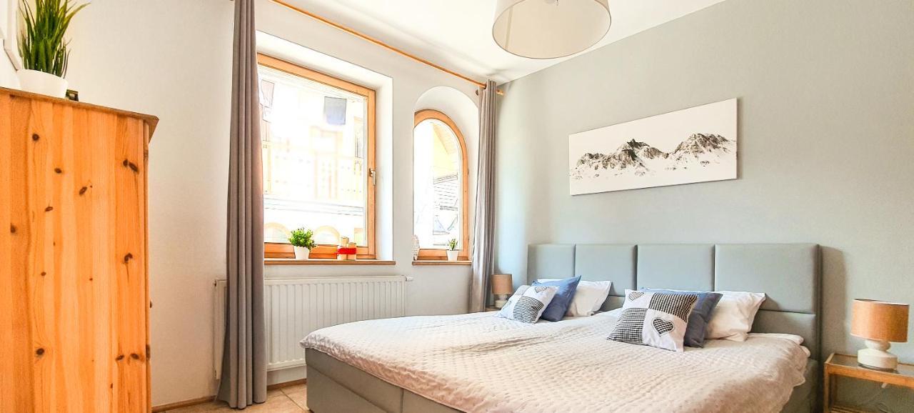Halny Apartzakop *